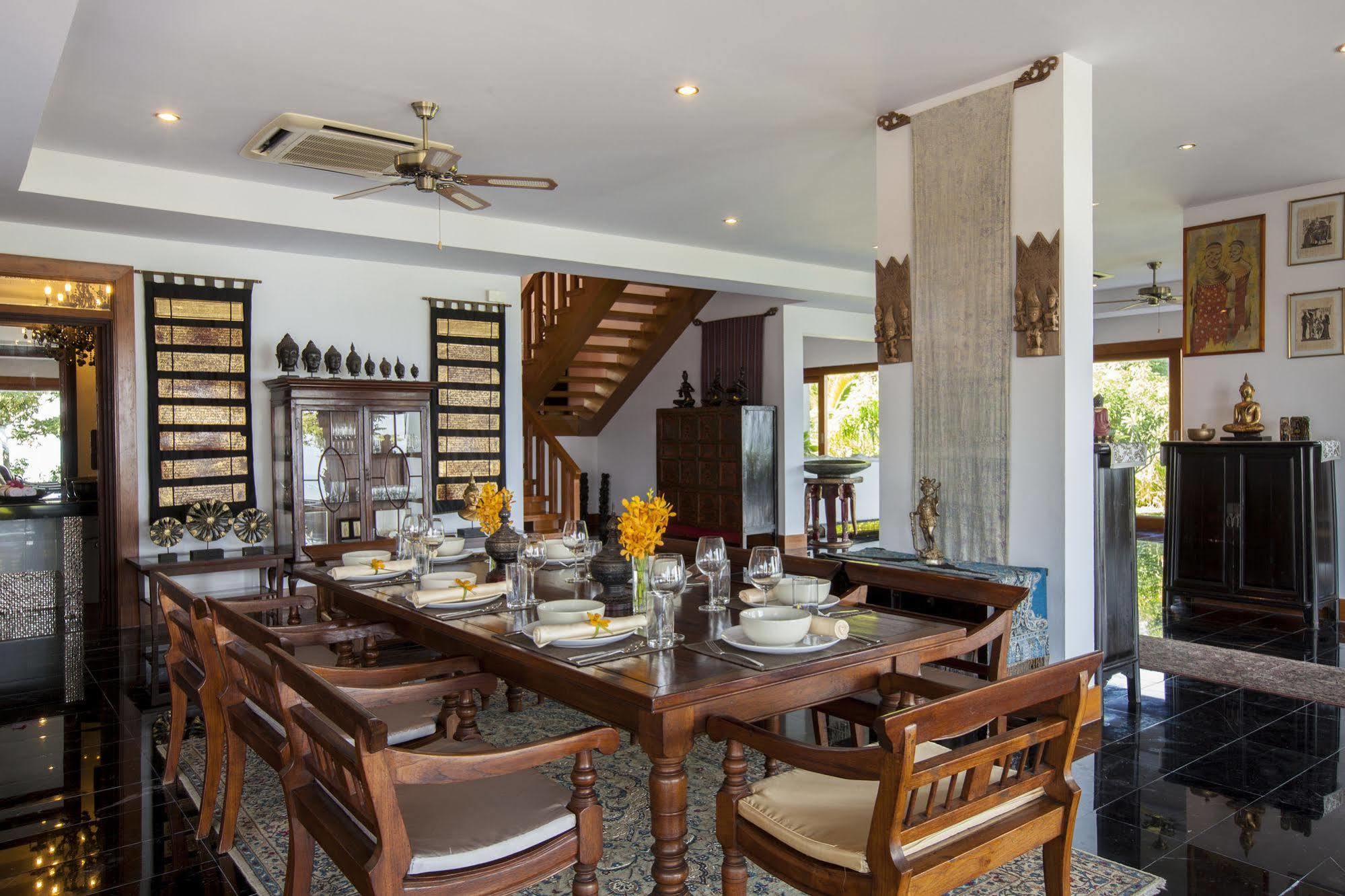 Baan Phuttarak Villa Choeng Mon Luaran gambar